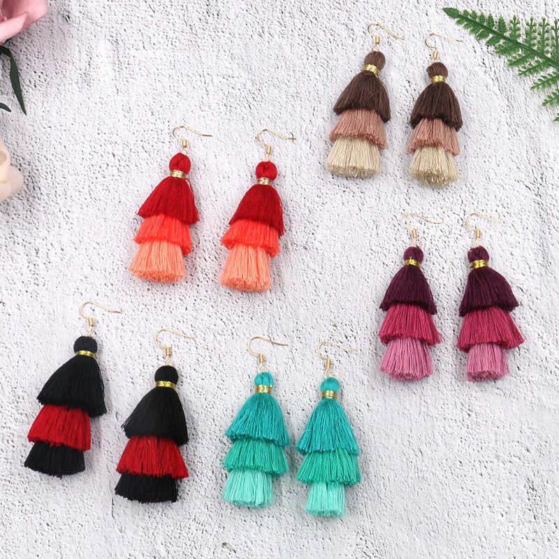 Wool stitching tassel earrings