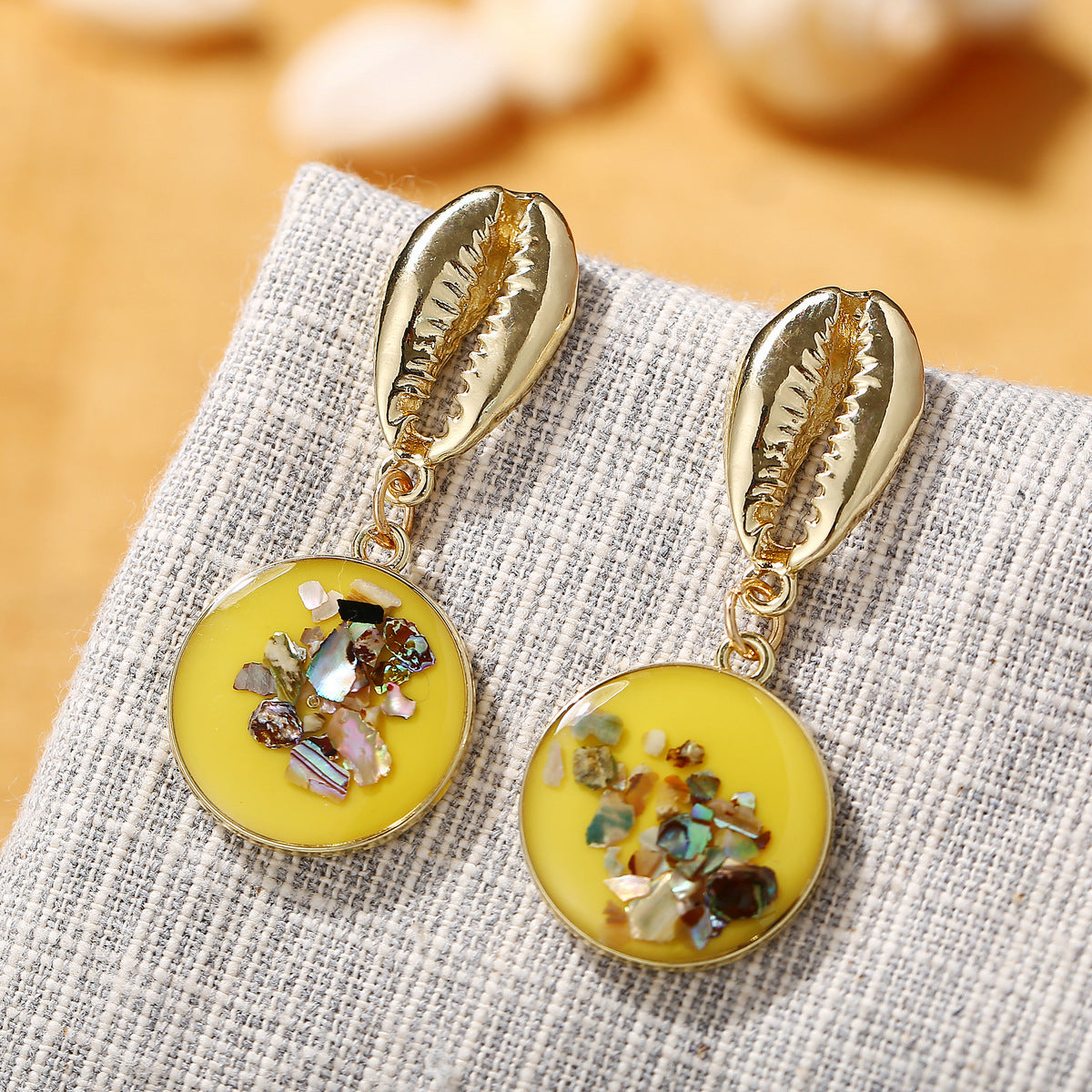 Geometric shell earrings