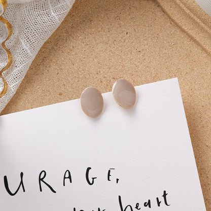 Sweet girl brown earrings literary retro cool acrylic plush earrings wild net red earrings