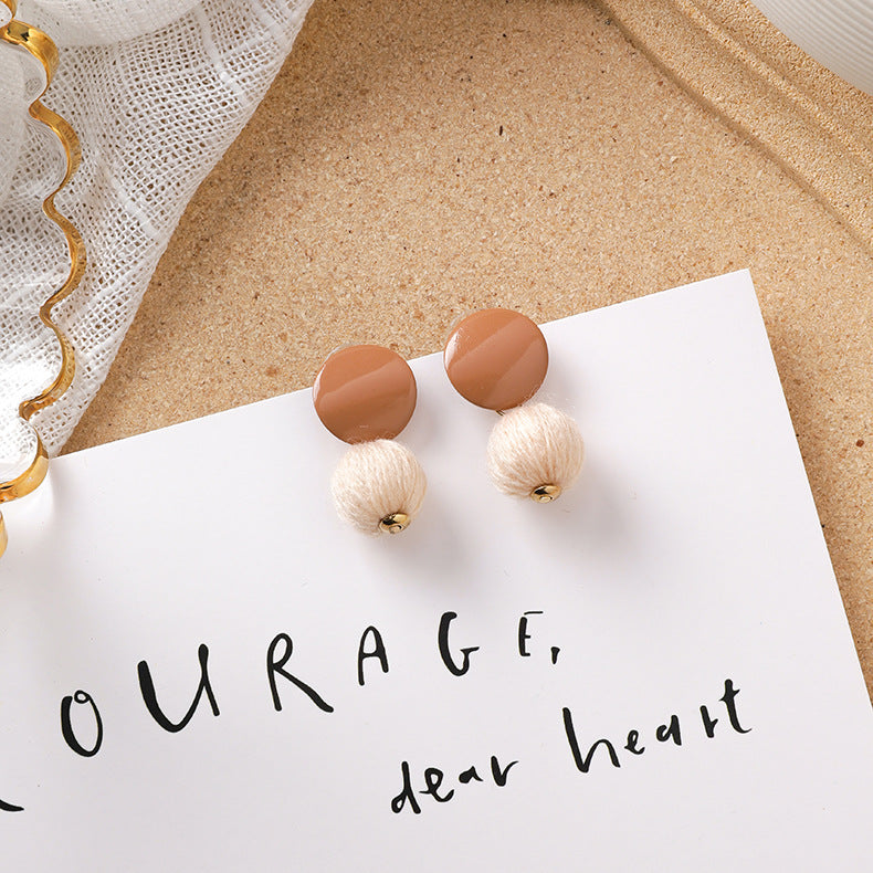 Sweet girl brown earrings literary retro cool acrylic plush earrings wild net red earrings