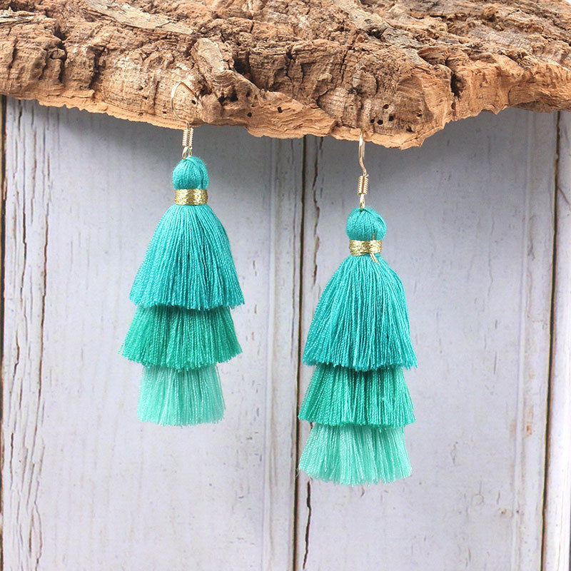 Wool stitching tassel earrings