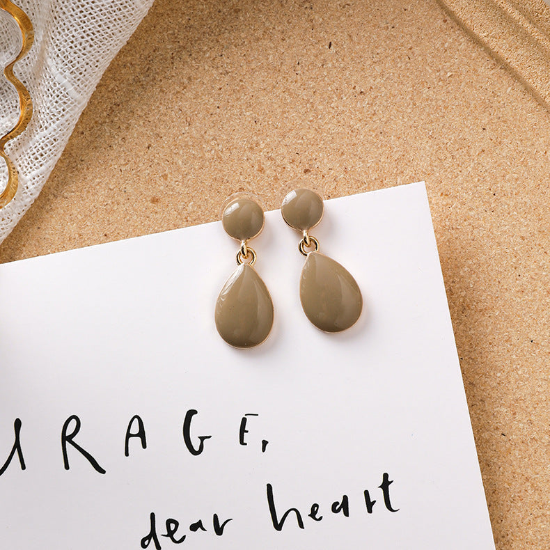 Sweet girl brown earrings literary retro cool acrylic plush earrings wild net red earrings