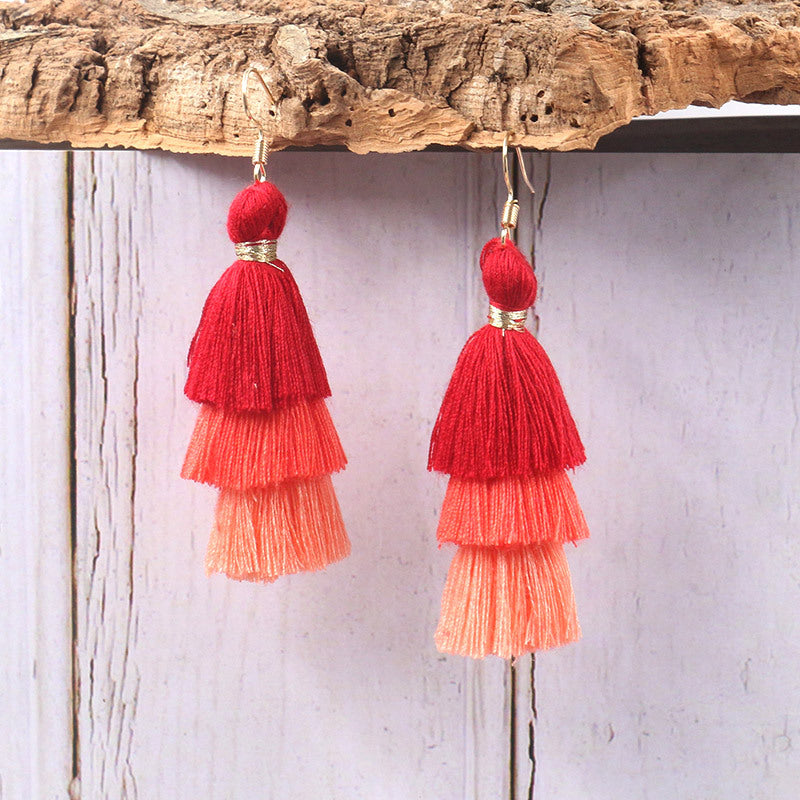 Wool stitching tassel earrings