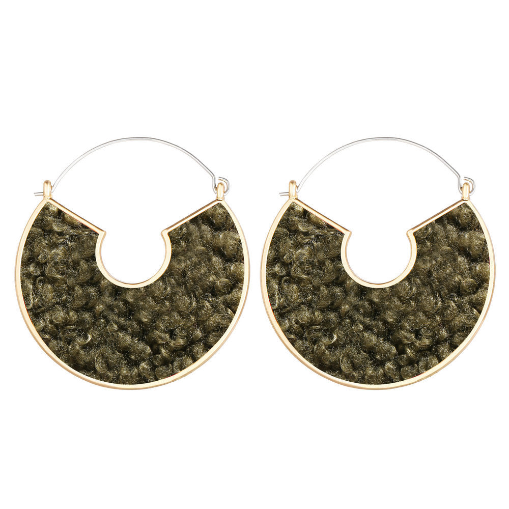 Geometric shell earrings