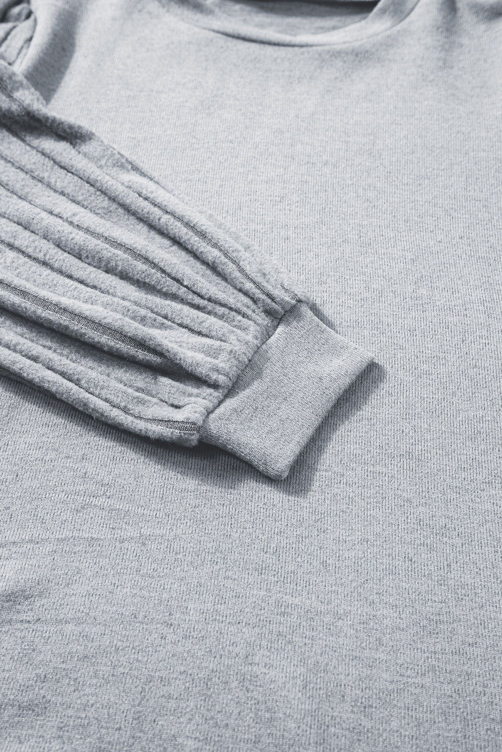 Light Grey Buttoned V Neck Ribbed Puff Sleeve Top