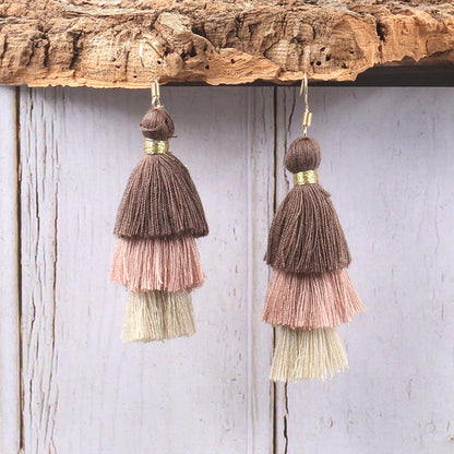 Wool stitching tassel earrings