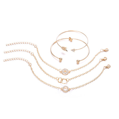 Five-pointed Star Love Knotted Gold Bracelet