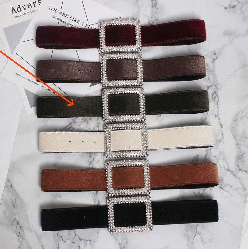 Women's Decorative Fur Wide Belt With Diamond