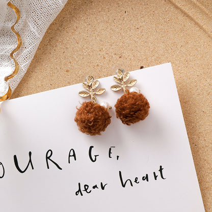 Sweet girl brown earrings literary retro cool acrylic plush earrings wild net red earrings