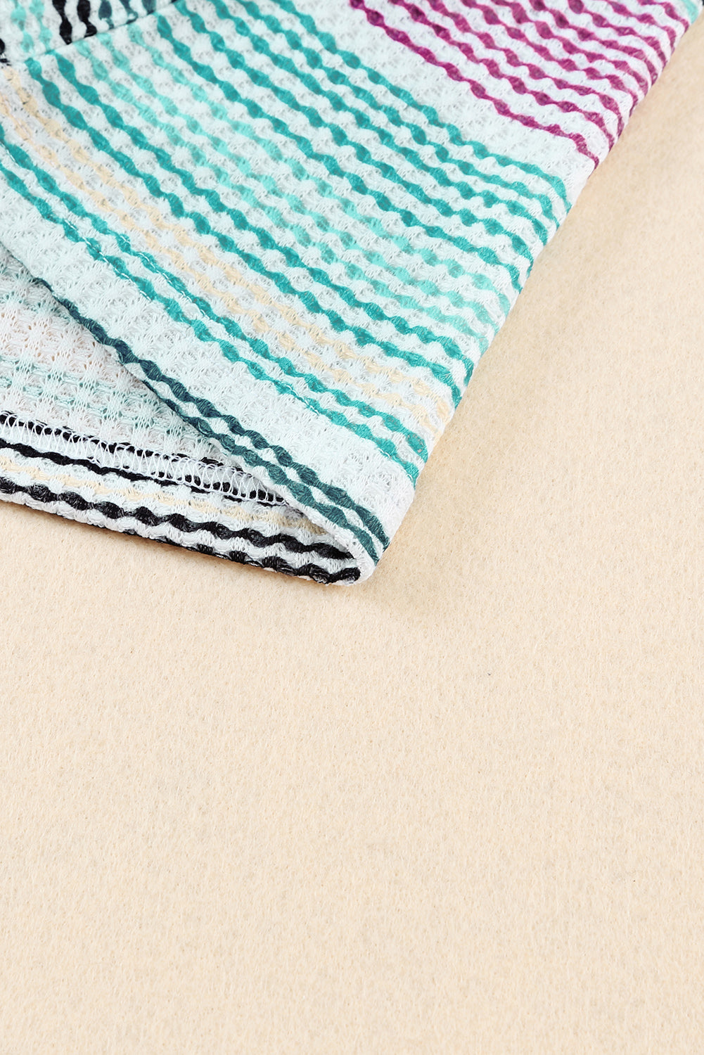 Multicolor Seamed Patchwork V Neck Plus Size Sleeveless Top