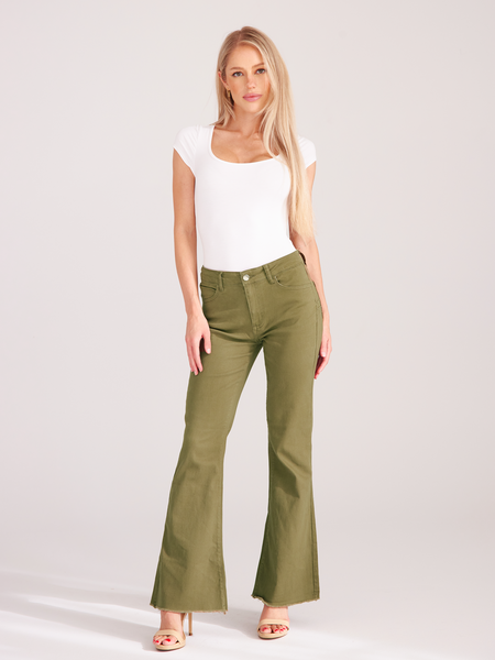 Essential Straight Leg Jeans HW53ZK4657