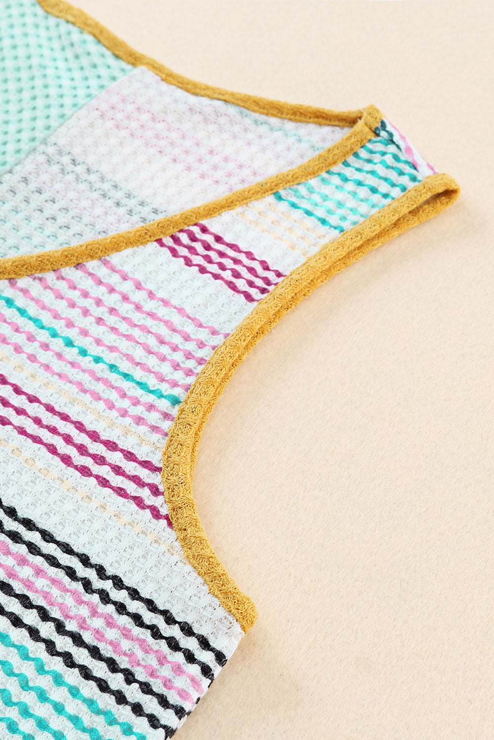 Multicolor Seamed Patchwork V Neck Plus Size Sleeveless Top