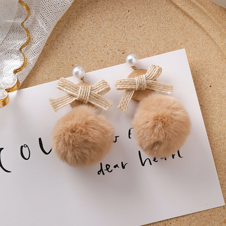 Sweet girl brown earrings literary retro cool acrylic plush earrings wild net red earrings