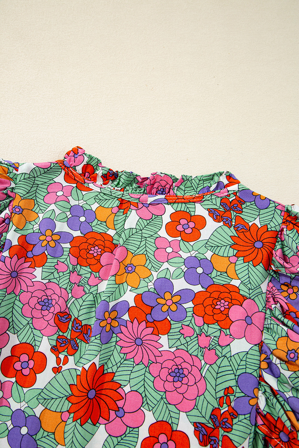 Red Floral Tie Split Neck Ruffle Puff Sleeve Blouse