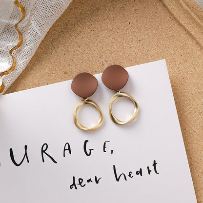 Sweet girl brown earrings literary retro cool acrylic plush earrings wild net red earrings