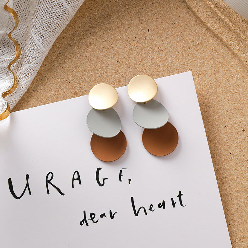 Sweet girl brown earrings literary retro cool acrylic plush earrings wild net red earrings