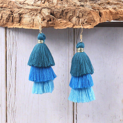 Wool stitching tassel earrings