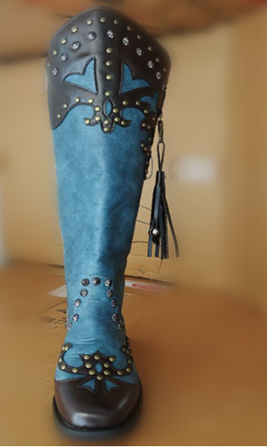 Fashion Fringed Boots