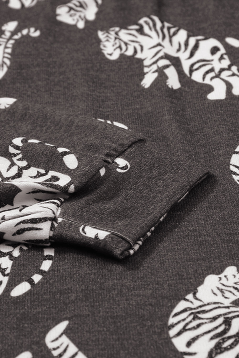 Black Plus Size Cheetah Print Puff Sleeve Ruffle Mini Dress