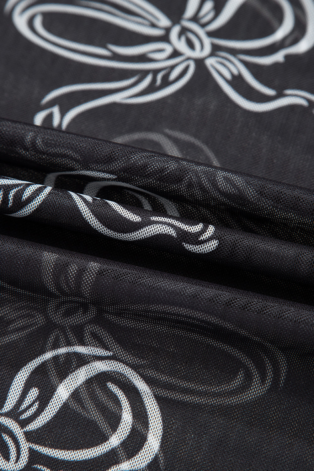 Black Round Neck Bow Print Long Sleeve Mesh Top