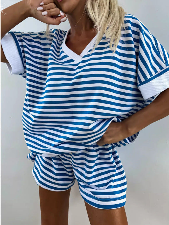Womens 2-piece Knitted Striped Loose Sweatshirt And High-waisted Shorts Casual Set