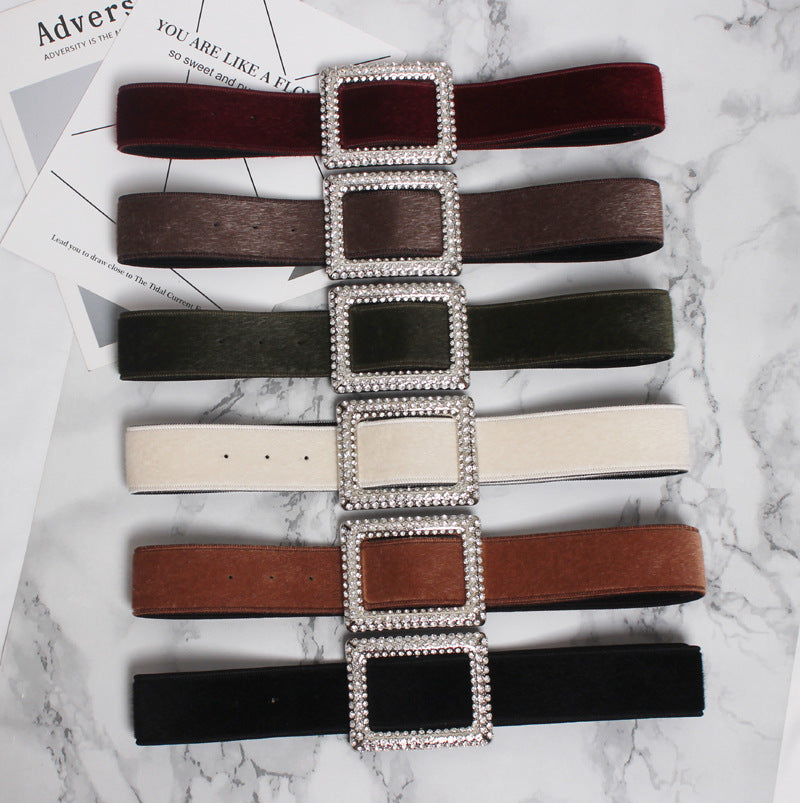 Women's Decorative Fur Wide Belt With Diamond