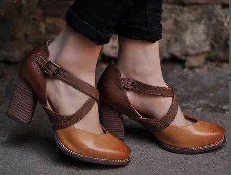 High Heel Pointed Toe Belt Buckle Thick Shoes