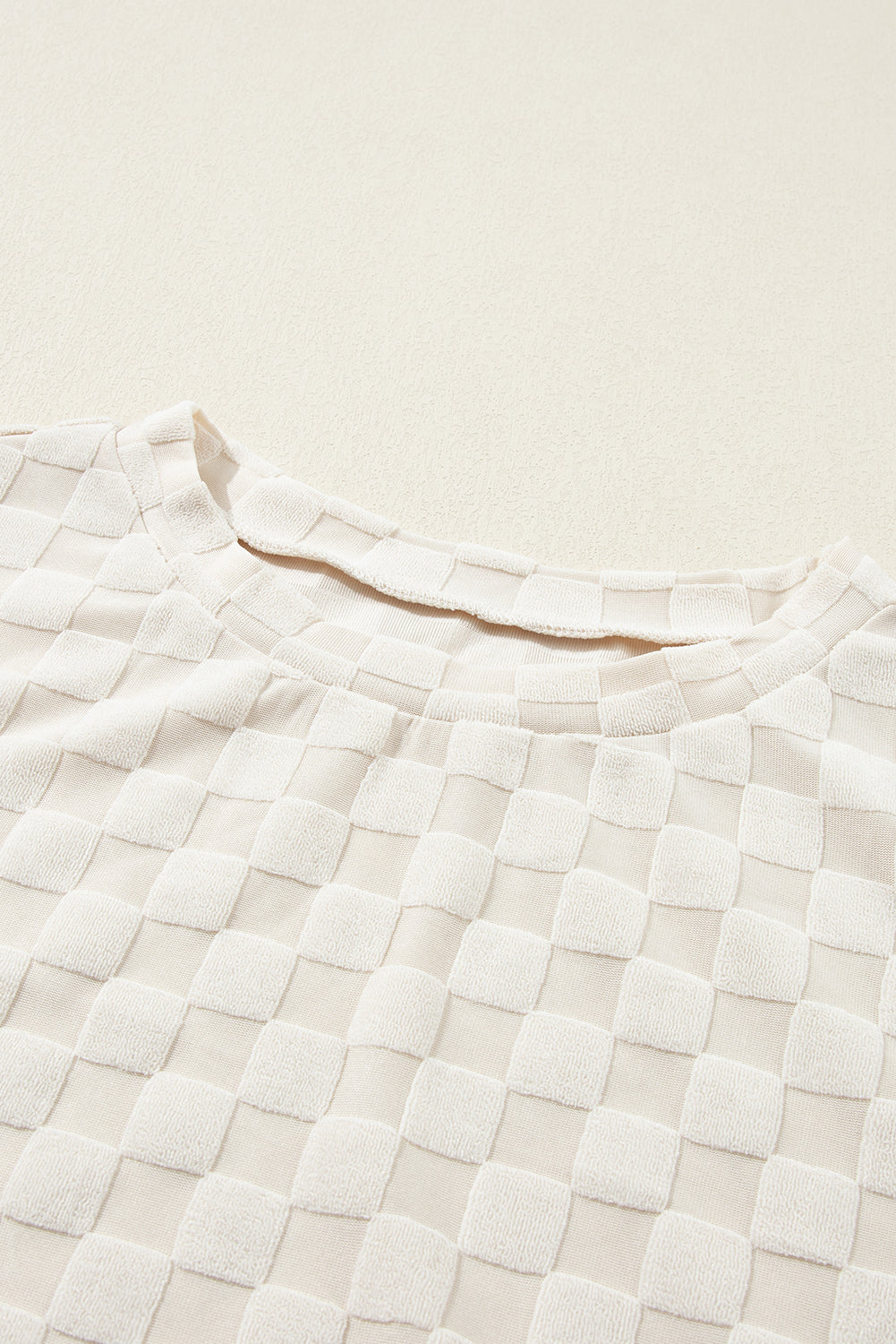 Black Solid Textured Thumbhole Sleeve Top